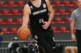 Pinheiros 67x98 Corinthians no Ginsio Poliesportivo Wlamir Marques pelo 2 turno do NBB 2020/21