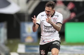 Gustavo Silva na partida entre Corinthians e Athletico, nesta quarta-feira na Neo Qumica Arena