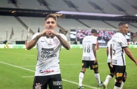 Gustavo Silva na partida entre Corinthians e Athletico, nesta quarta-feira na Neo Química Arena