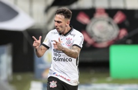 Gustavo Silva na partida entre Corinthians e Athletico, nesta quarta-feira na Neo Qumica Arena