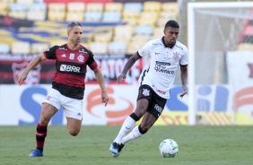 Lo Natel durante partida contra o Flamengo, no Maracan