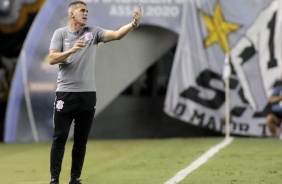 Vagner Mancini comandou a equipe corinthiana na derrota para o Santos, na Vila Belmiro