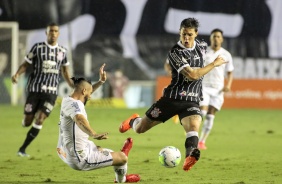 Vital durante partida entre Corinthians e Santos, na Vila Belmiro, pelo Brasileiro