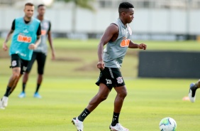 Cazares no primeiro treino depois da derrota para o Santos, pelo Brasileiro 2020