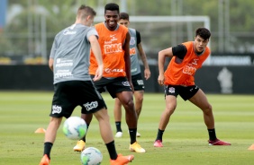 Jemerson e Roni no penúltimo treino antes do duelo contra o Santos, pelo Brasileiro 2020
