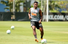 Jemerson no penltimo treino antes do duelo contra o Santos, pelo Brasileiro 2020