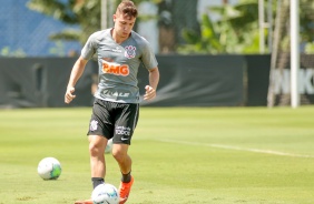 Lucas Piton no penúltimo treino antes do duelo contra o Santos, pelo Brasileiro 2020