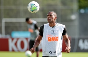 Marllon no primeiro treino depois da derrota para o Santos, pelo Brasileiro 2020