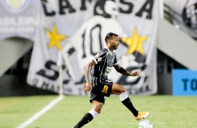 Michel durante partida entre Corinthians e Santos, na Vila Belmiro, pelo Brasileiro