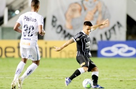 Ramiro durante jogo entre Corinthians e Santos, na Vila Belmiro, pelo Brasileirão