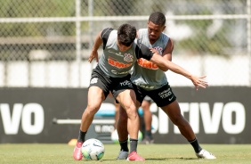 Roni e Dav no penltimo treino antes do duelo contra o Santos, pelo Brasileiro 2020