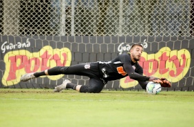 Guilherme na atividade da tarde desta terça-feira no CT Dr. Joaquim Grava