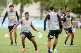Juan Cazares e Camacho na atividade da tarde desta terça-feira no CT Dr. Joaquim Grava