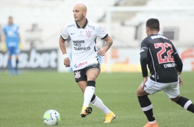Lateral Fbio Santos no empate entre Corinthians e Vasco, na Neo Qumica Arena, pelo Brasileiro