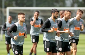 Ramiro, Camacho, Luan, Lucas Piton na atividade da manhã deste sábado no CT Dr. Joaquim Grava