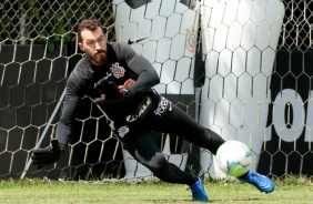 Walter na atividade da manhã deste sábado no CT Dr. Joaquim Grava