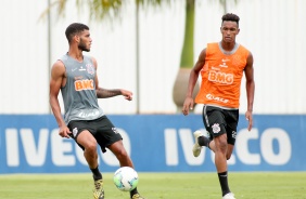Cauê durante o treino desta segunda-feira no CT Joaquim Grava