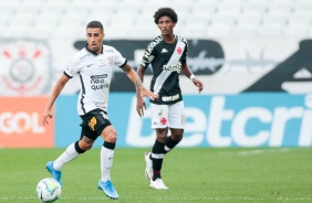 Gabriel no jogo contra o Vasco, na Neo Qumica Arena, pelo Campeonato Brasileiro