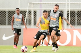 Adson e Luan no treinamento de hoje no CT Joaquim Grava