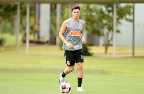 Gustavo Mantuan no treino desta tera-feira no CT Dr. Joaquim Grava