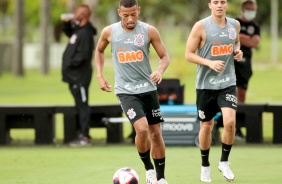 Mailson e Mantuan no treino desta tera-feira no CT Dr. Joaquim Grava