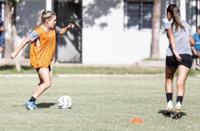 Andressinha no treino do Corinthians na Argentina em preparao para  Libertadores Feminina