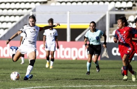 Zanotti na estreia da Libertadores Feminina contra o El Nacional