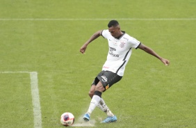 Atacante Jô no jogo contra a Ponte Preta, na Neo Química Arena, pelo Campeonato Paulista