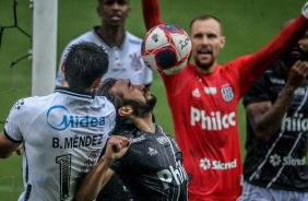 Bruno Mndez no jogo contra a Ponte Preta, na Neo Qumica Arena, pelo Campeonato Paulista