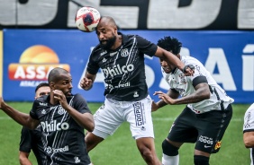 Gil no jogo contra a Ponte Preta, na Neo Qumica Arena, pelo Campeonato Paulista