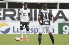Gil no jogo contra a Ponte Preta, na Neo Química Arena, pelo Campeonato Paulista