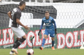 Matheus Donelli no jogo contra a Ponte Preta, na Neo Química Arena, pelo Campeonato Paulista