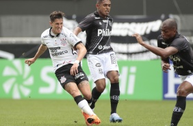 Vital no jogo contra a Ponte Preta, na Neo Qumica Arena, pelo Campeonato Paulista