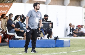 Arthur Elias no duelo contra o Universitario-PER, pela Copa Libertadores Feminina