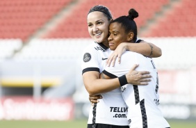 Crivelari e Grazi no duelo contra o Universitario-PER, pela Copa Libertadores Feminina