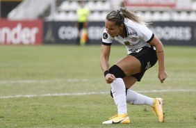 Crivelari no jogo contra o Amrica de Cali, pela Copa Libertadores Feminina
