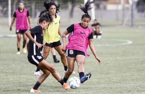 Elenco no treino do Corinthians Feminino
