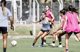 Gabi Portilho e Giovanna Crivelari em treino deste sbado