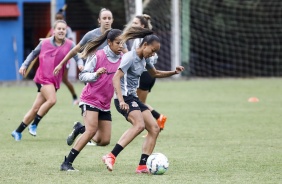 Adriana durante atividade de hoje do Corinthians Feminino