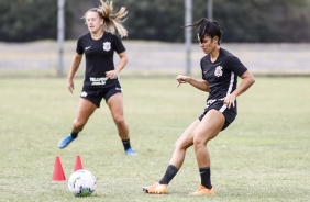 Paulinha no treino do Corinthians Feminino