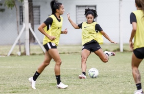 Yasmin no treino do Corinthians Feminino