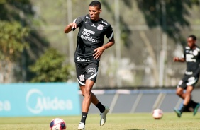 Rodrigo Varanda durante o treino do Corinthians no Centro de Treinamentos Joaquim Grava