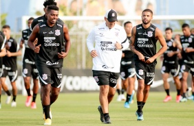 Jemerson e Vitinho durante treino do Corinthians no CT Joaquim Grava