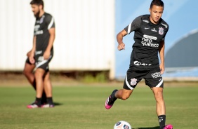 Adson durante treino preparatrio para jogo contra o River Plate-PR, pela Sul-Americana