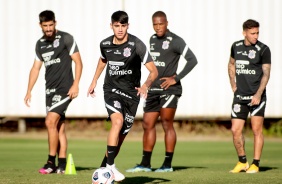 ngelo Araos durante treino preparatrio para jogo contra o River Plate-PR, pela Sul-Americana