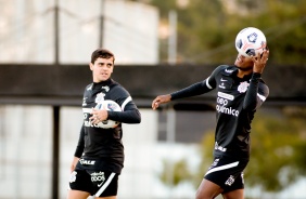 Fagner durante treino preparatrio para jogo contra o River Plate-PR, pela Sul-Americana