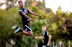 Jovem Cau durante treino preparatrio para jogo contra o River Plate-PR, pela Sul-Americana