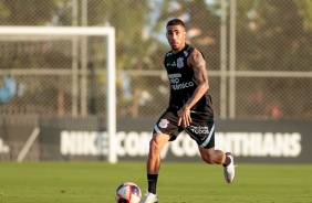 Volante Gabriel no ltimo treino do Corinthians antes do jogo contra o Santos, pelo Paulisto