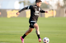 Fagner durante ltimo treino do Corinthians antes do jogo contra o Pearol, pela Sul-Americana