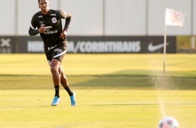 J durante ltimo treino do Corinthians antes do jogo contra o Pearol, pela Sul-Americana